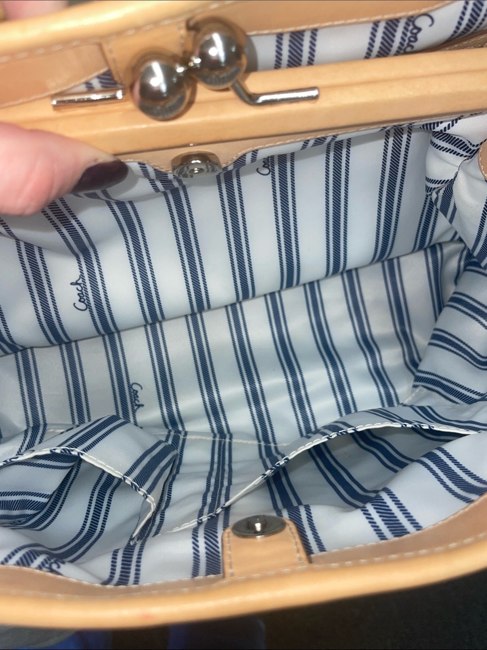 Coach ‘Hamptons’ 10th Anniversary Archive Shoulder Bag - Picture 11 of 16